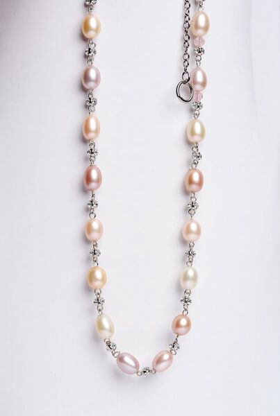 Freshwater pearl eyeglass lanyard with decorative spacers on stainless steel chain