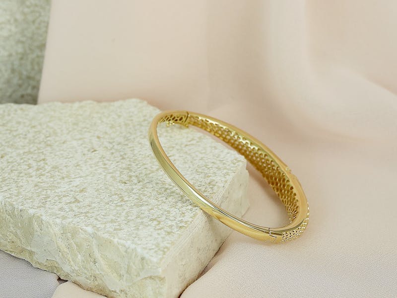 Classic gold chain eyeglass lanyard