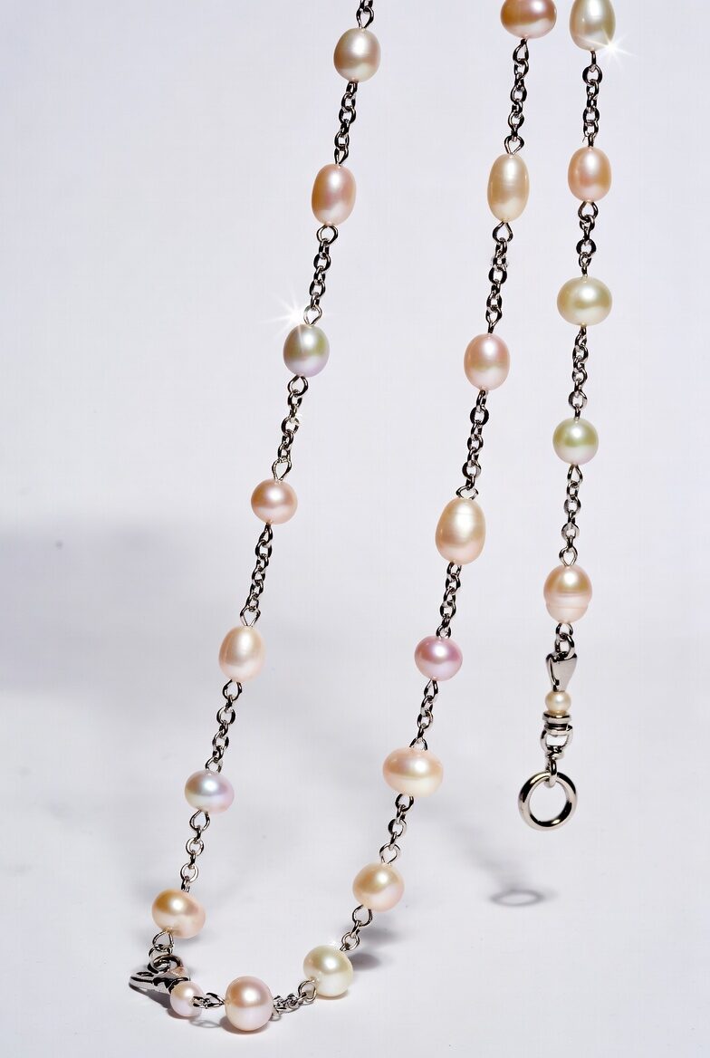 Freshwater pearl eyewear chain on stainless steel chain
