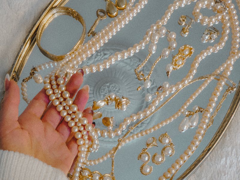 Pearl and sterling silver station bracelet