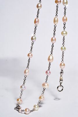 Freshwater pearl eyewear chain on stainless steel chain